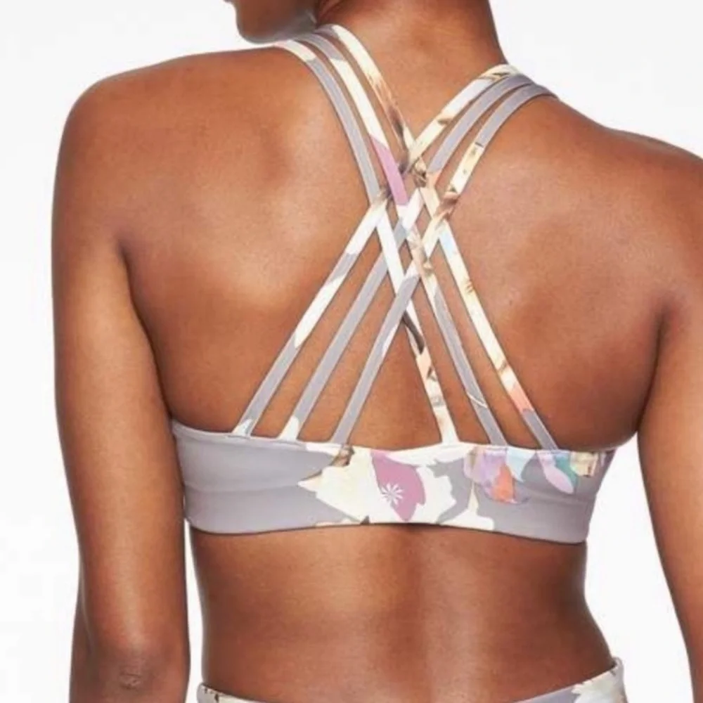 ATHLETA Hyper Focused Sports Bra Gray Floral XS